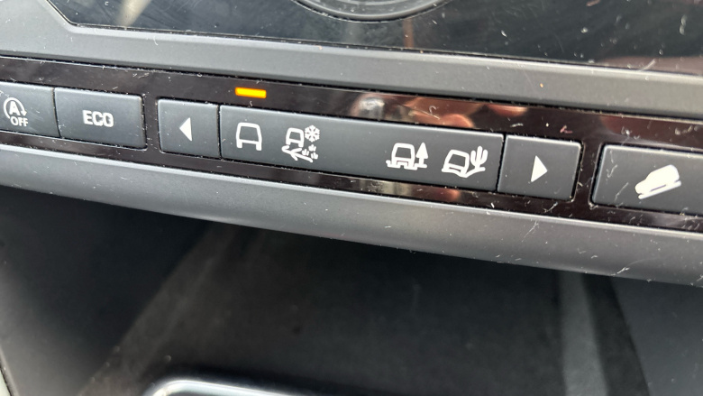 Land Rover Discovery Sport 2.0 TD4 180 HSE 5dr Auto Diesel Station Wagon